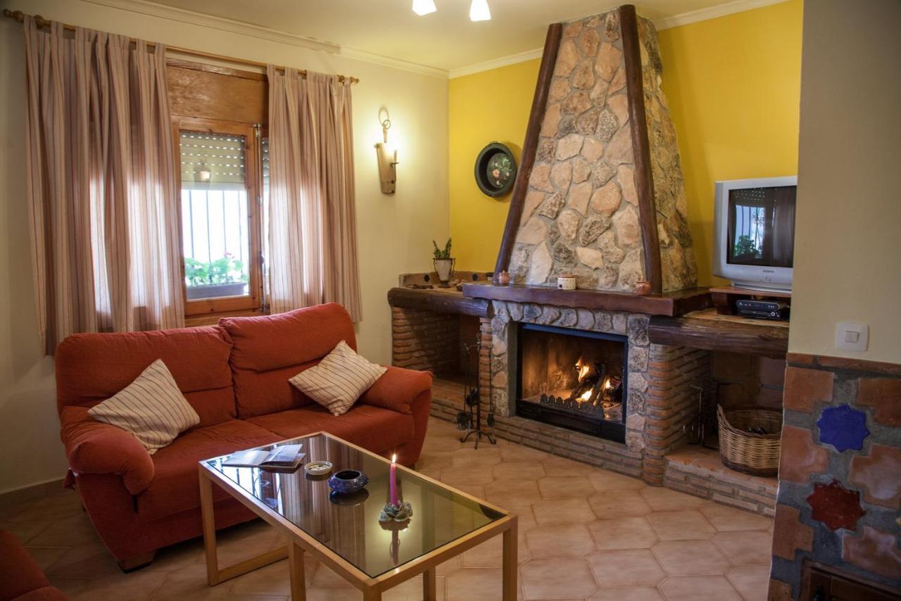 Apartamentos La Granja Hinojares Екстер'єр фото
