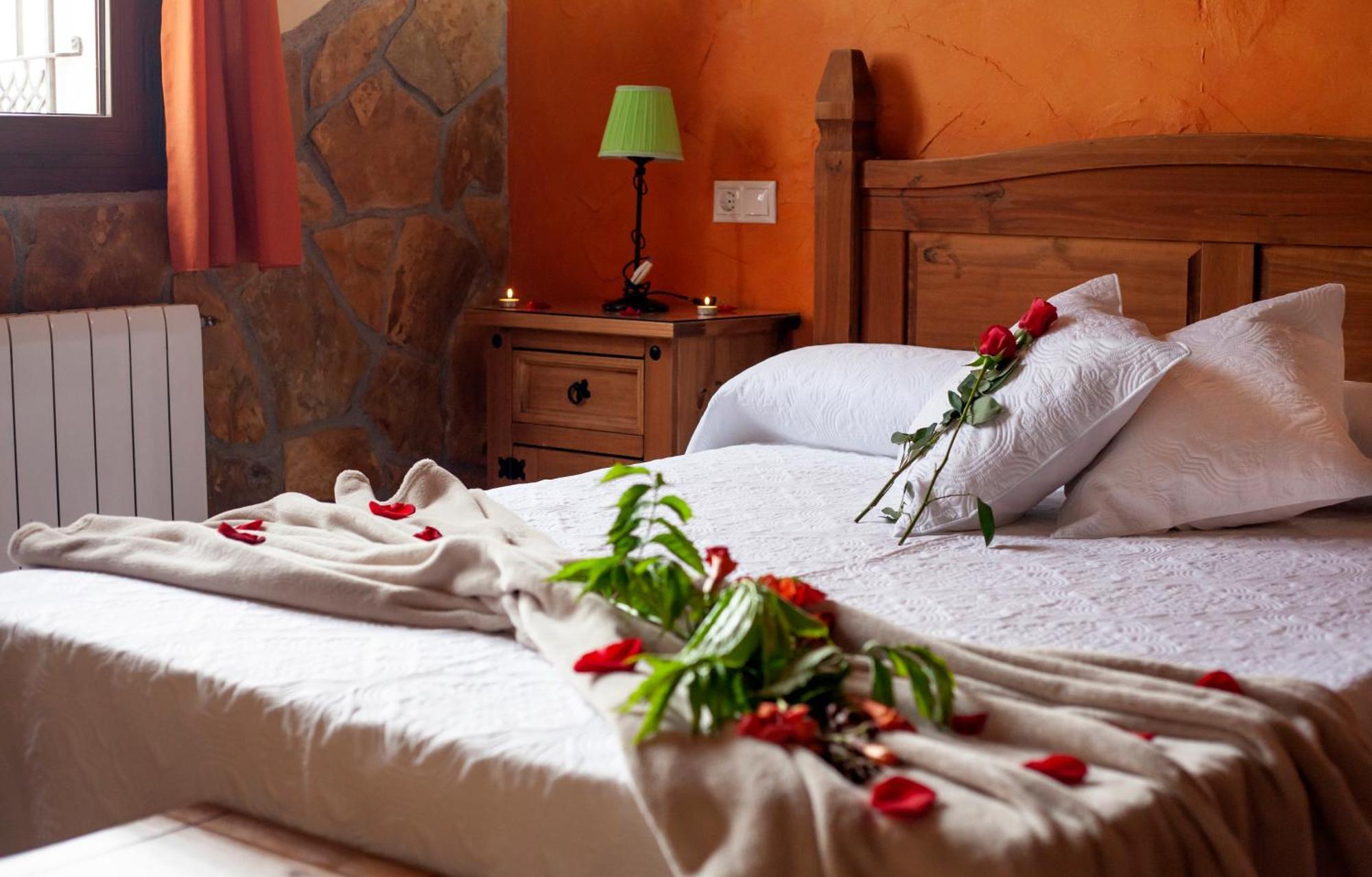 Apartamentos La Granja Hinojares Номер фото