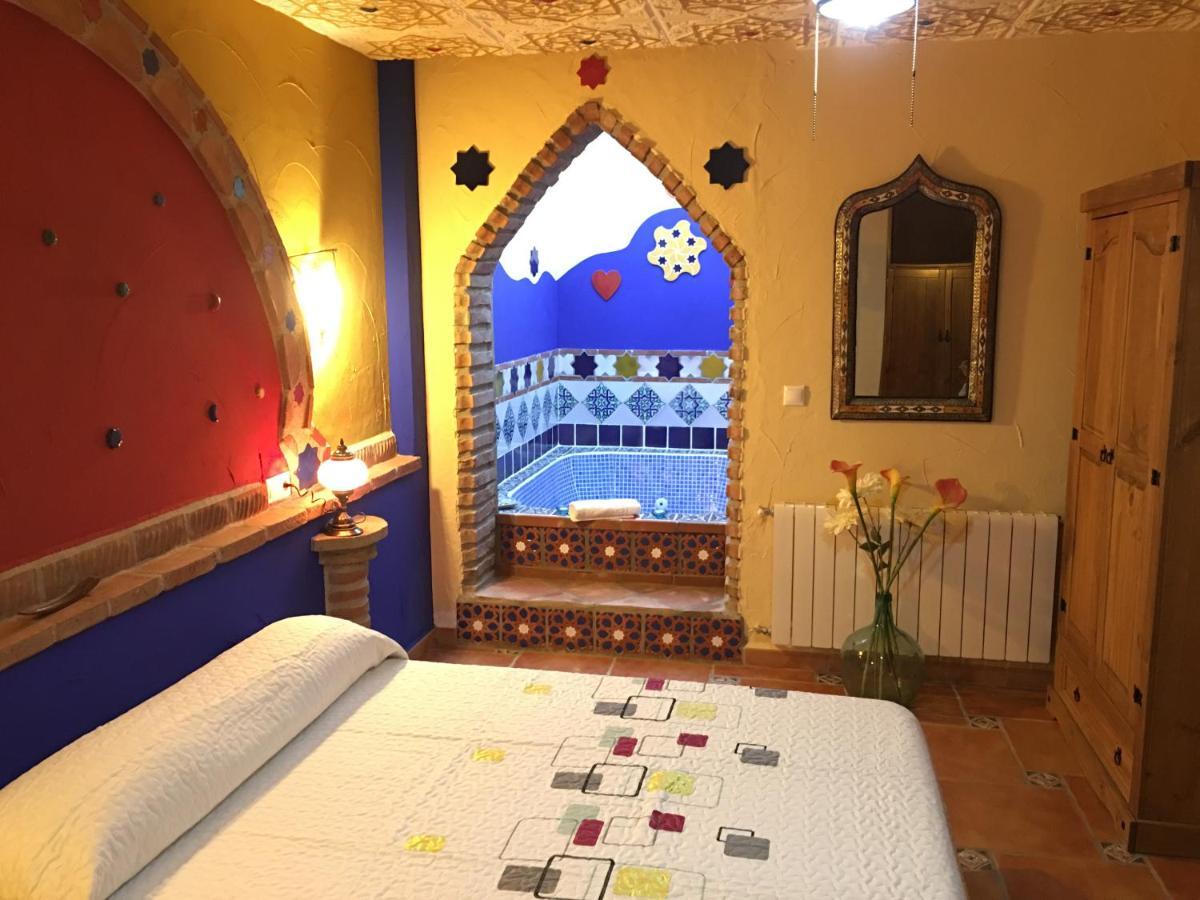 Apartamentos La Granja Hinojares Екстер'єр фото
