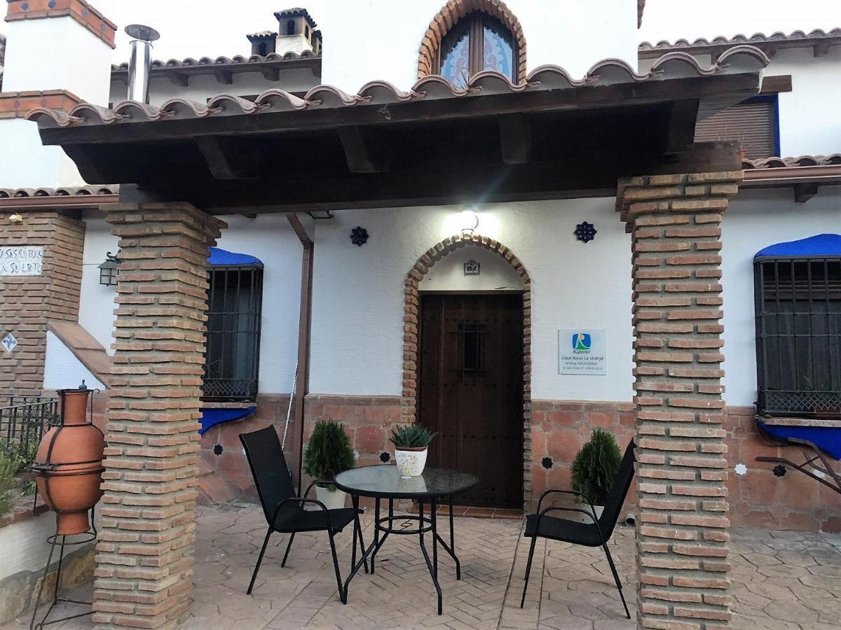 Apartamentos La Granja Hinojares Екстер'єр фото