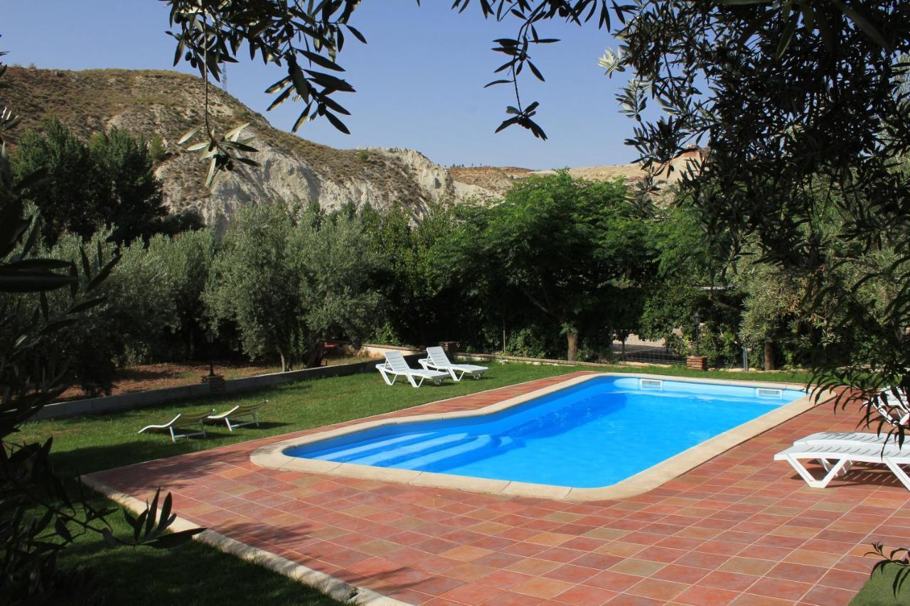 Apartamentos La Granja Hinojares Екстер'єр фото